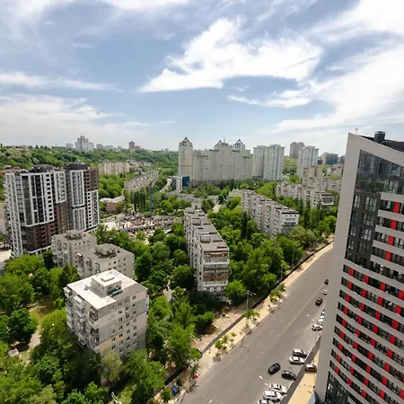 View Smart Kvartet Railway Station 4d Apartment Kyiv