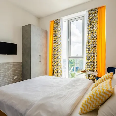 View Smart Kvartet Railway Station 4d Apartment Kyiv